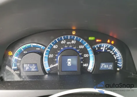 2012 Toyota Camry Hybrid z USA, uszkodzony, nr VIN 4T1BD1FK3CU057684